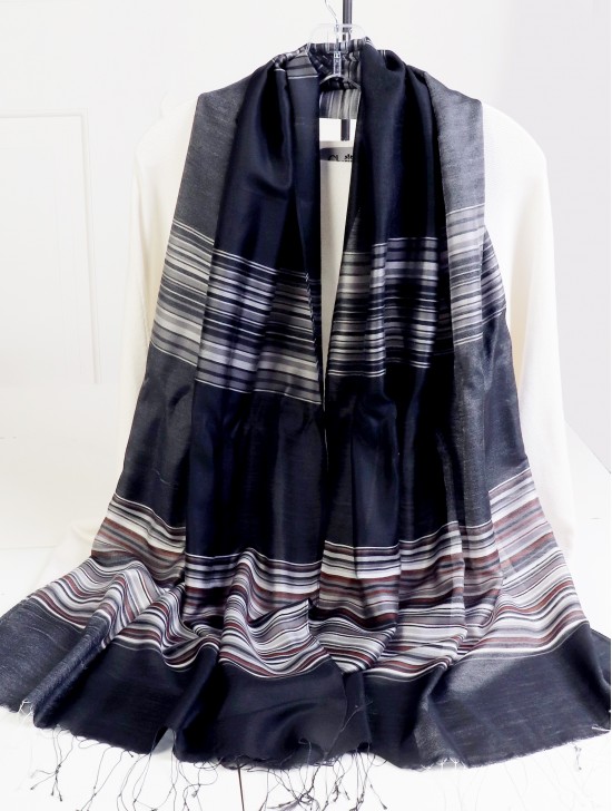 Fashion Scarf W/ Linear Pattern